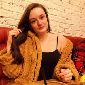 Meet your Posher, Katie